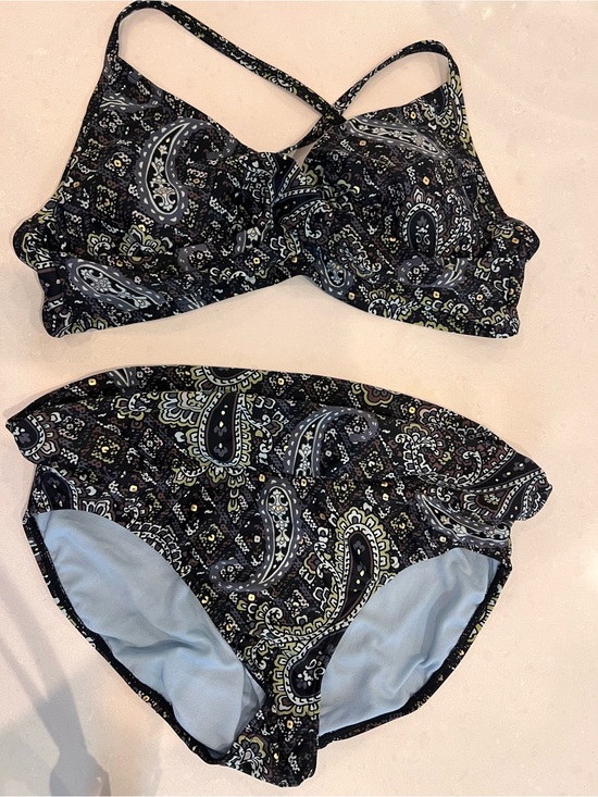Athleta Other - Athleta 3 pc bikini/tankini set 36D/M in brown blue paisley w gold beads